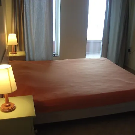 Бряг на радостта Joy Beach Apartment