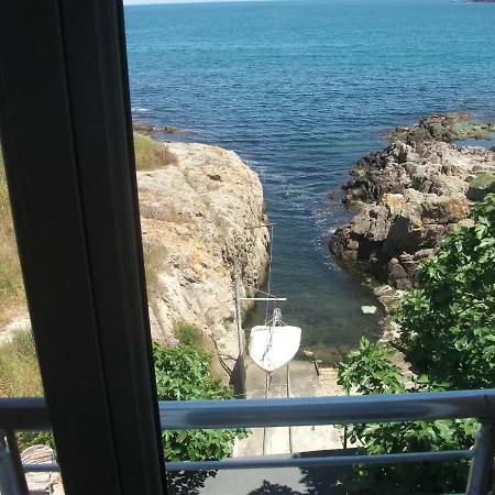 Бряг на радостта Joy Beach Apartment * Созополь